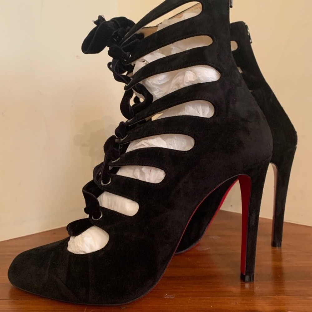 💥Christian Louboutin Spinetita  100 Veau Velours 39.5 (fits 8.5)
